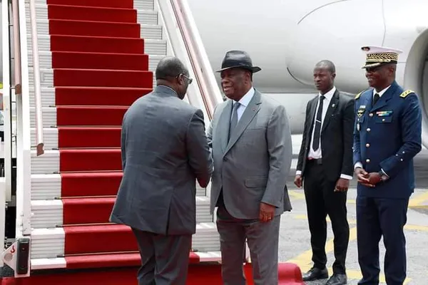 Ouattara a quitté Abidjan, ce 1er octobre 2022 pour la France