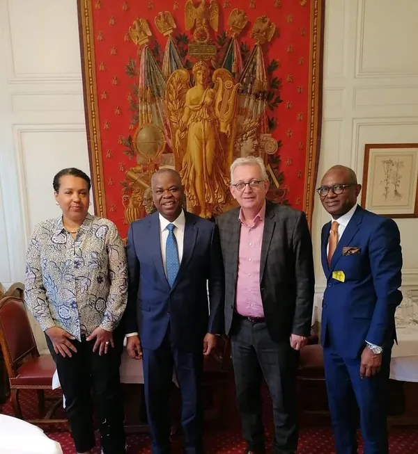 PPA-CI : Koné Katinan échange avec Pierre Laurent, Vice président du Sénat français