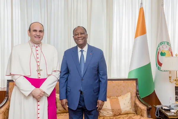 Le Nonce Apostolique en Côte d’Ivoire, Mgr Paolo Borgia, fait ses adieux au président de Ouattara