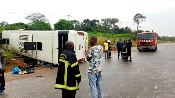 Accident à Toumodi: des coques de cajou provoquent Un carambolage, deux blessés
