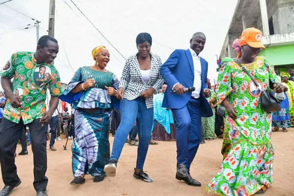 Municipales 2023 : Bictogo en mission séduction à Yopougon, des images