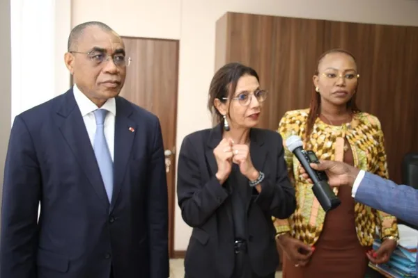 Protection de l’enfance Côte d’Ivoire: la représentante spéciale du Secrétaire général de l’ONU chez le ministre Adama Coulibaly