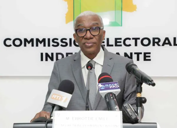 Revue de presse ivoirienne du 30 novembre 2022: « La CEI peut-elle mettre fin aux velléités de fraude ? le convoyage du bétail électoral bat son plein »
