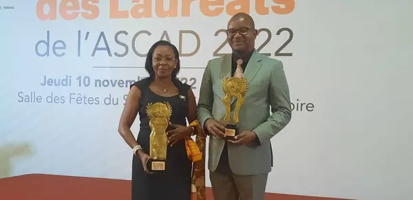 Dr Johnson Félicia vainqueur du super prix ASCAD 2022