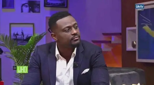 Dr Modestine Carole à propos de Francis Mvemba: « c’est le type de mec que tu épouses et il retourne ta propre maman contre toi »