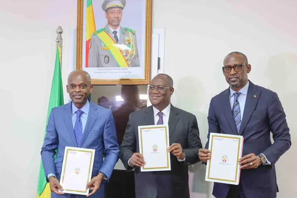 Vers une grâce présidentielle des 46 soldats ivoiriens au Mali ? : Faure Gnassingbé à Bamako