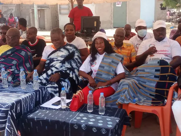 Yamoussoukro : les acteurs de développement communautaire de Côte d’Ivoire (ADCCI) donnent la joie aux enfants de Fondi