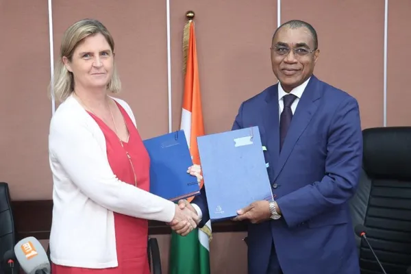 Le ministre des Finances et du Budget, Adama Coulibaly et la Banque mondiale