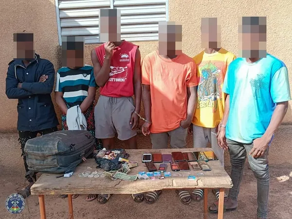 Burkina : un réseau de cyber escrocs démantelé à Ouaga