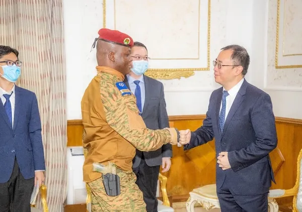 Burkina: la Chine soutient le Capitaine Ibrahim Traoré, « nous respectons la volonté et le choix du peuple burkinabè »