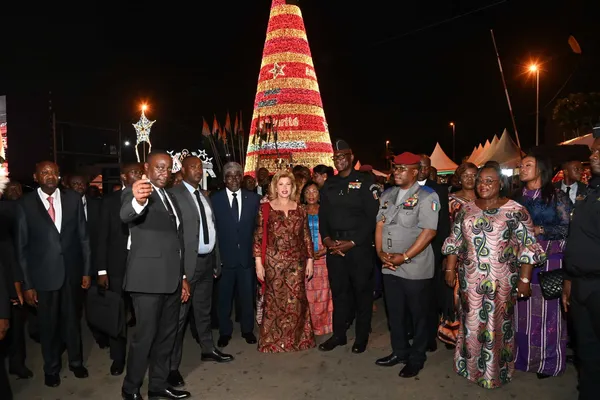 Abidjan ville lumière 2022 : Dominique Ouattara illumine d’Abidjan, des images