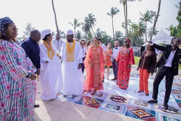 Dot de Naomi, la fille de la ministre ivoirienne de la Culture et Lionel, un Camerounais de la famille Royale : des images