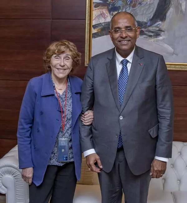 Écoles de la 2ème Chance : la Fondation Édith Cresson aix côtés  gouvernement ivoirien