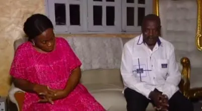 Peter 007 en prison : ses parents demandent pardon à Ouattara, « mon président, je te demande pardon », vidéo