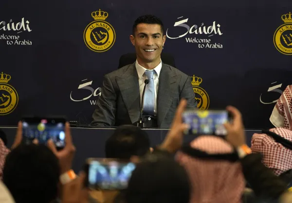 Classement Forbes des milliardaires 2023 des sportifs les mieux payés au monde: Cristiano Ronaldo en tête