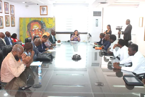 FESPACO 2023 : la ministre Françoise Remarck reçoit les 11 réalisateurs ivoiriens sélectionnés