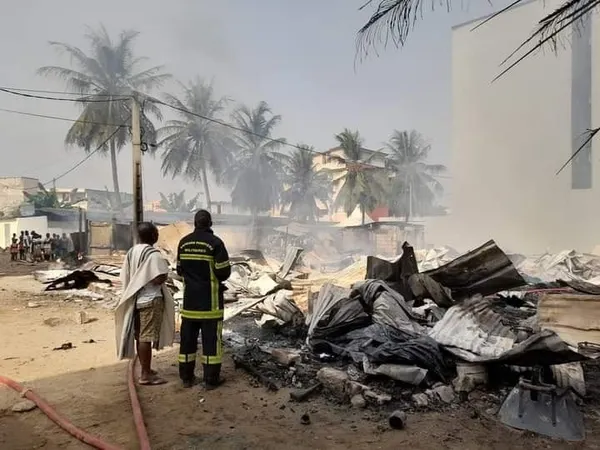 Incendie à Bondoukou : Un lot de maisons et 9 327 000 FCFA partent en fumer