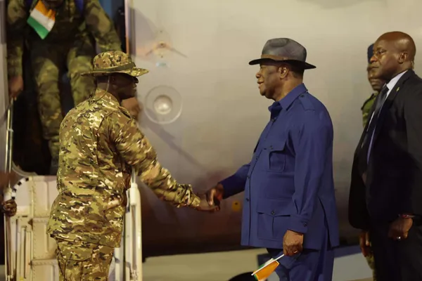 Libération des 46 militaires ivoiriens au Mali: une victoire de la diplomatie ivoirienne