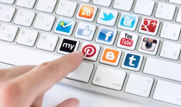 Nouvelle législation concernant les blogueurs ou influenceurs en Côte d’Ivoire: activistes, influenceurs… dans l’œil du cyclone de l’Etat