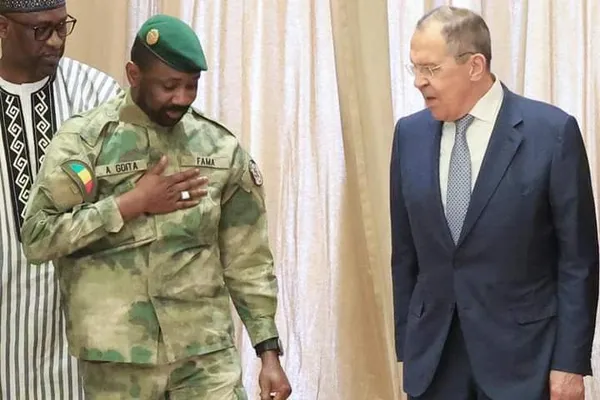Mali-Russie : Assimi Goïta reçoit Sergueï Lavrov, ministre russe des Affaires étrangères