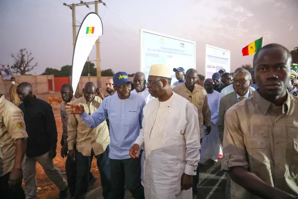Sénégal: les travaux de construction de l’autoroute Dakar-Tivaouane-Saint Louis lancés