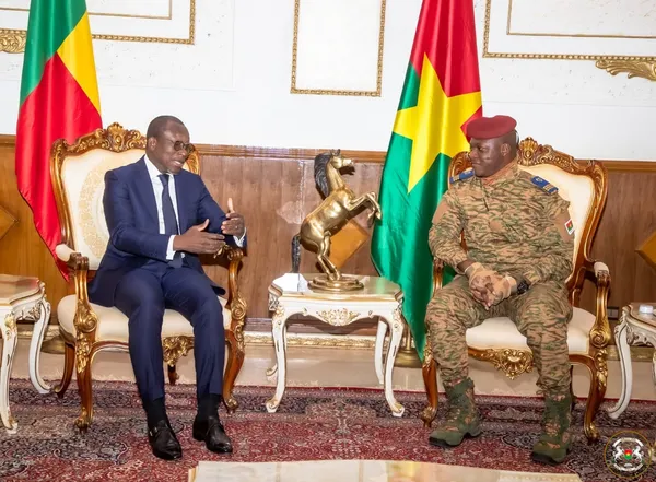 Burkina: Patrice Talon chez le Capitaine Ibrahim Traoré à  Ouaga