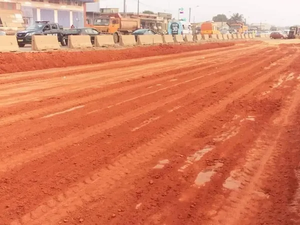 Abobo : les travaux de réhabilitation des routes en marche
