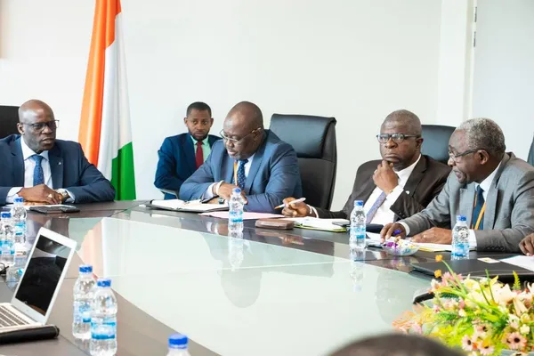Grève de la Fesci: le ministre Adama Diawara échange avec les Présidents d’Universités