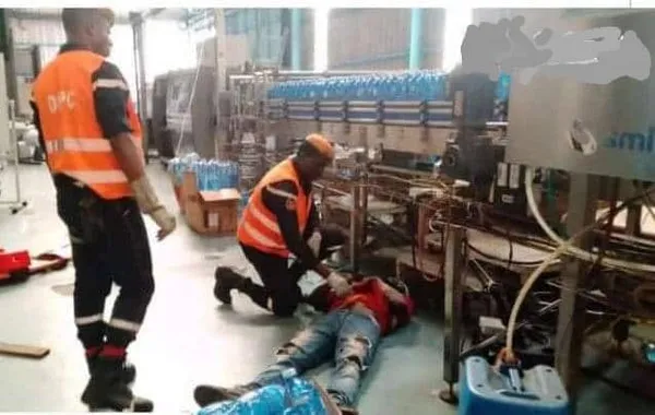 Bonoua: un travailleur meurt électrocuté dans une usine de production d’eau minérale