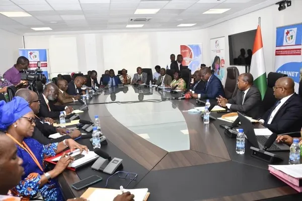 Trêve sociale au ministère ivoirien de la Santé: le Comité Sectoriel de Dialogue Social (CSDS) officiellement lancé