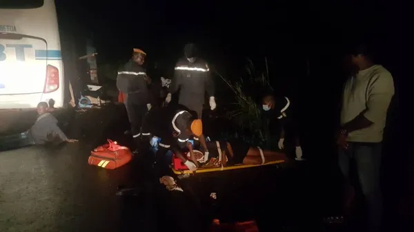 Grave accident sur l’axe Dabou – Grand-Lahou: collision entre un car de transport et un camion, 36 victimes