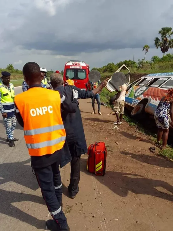 Toumodi: un mini car fait une sortie de route, 38 victimes