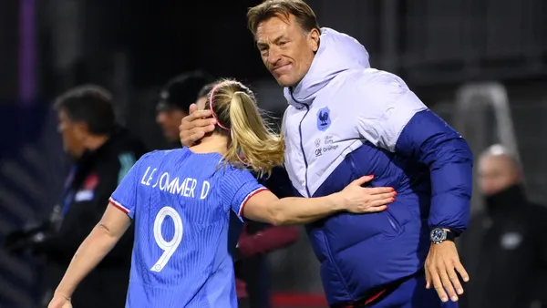 Hervé Renard, le « Sorcier blond » a réussi ses débuts avec l’équipe de France féminine face à la Colombie