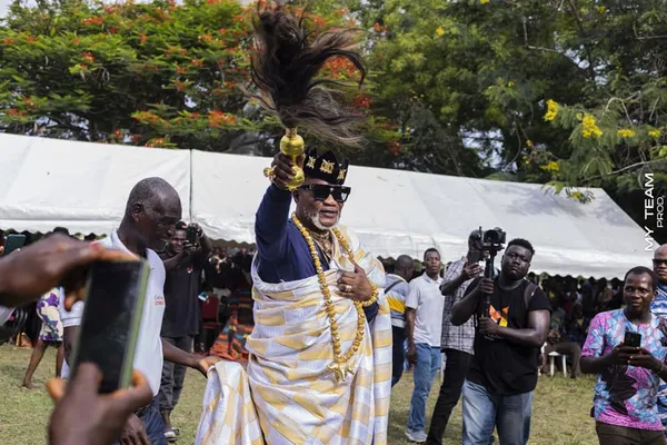Koffi Olomide baptisé « Koffi Wua Moayé » à Toumodi: des images