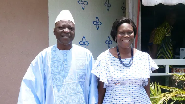 Fête de la liberté à Bouaké: Simone Gbagbo portée par le RHDP, le ministre Koné Amadou, « je suis venu saluer ma Maman »