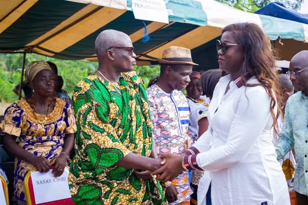 Ake M’Bo Esther, la candidate PPA-CI à la Mairie d’Agboville, gagne du terrain