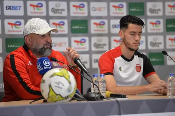 Demi-finale de la Coupe CAF 2023 : le coach de l’USM Alger confiant contre l’Asec