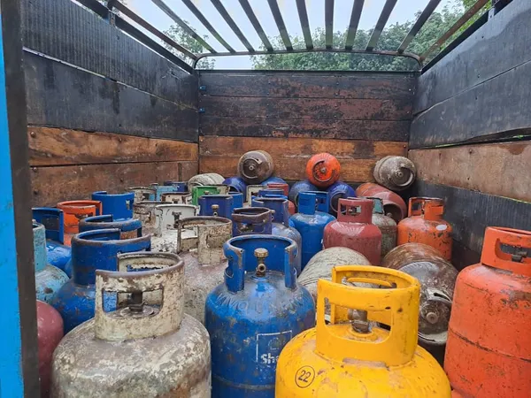 Alépé, Brofodoumé : un site illégal de transvasement de bouteilles de gaz démantelé