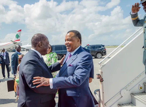 Arrivée de Denis Sassou N’Guesso à Abidjan : les premières images