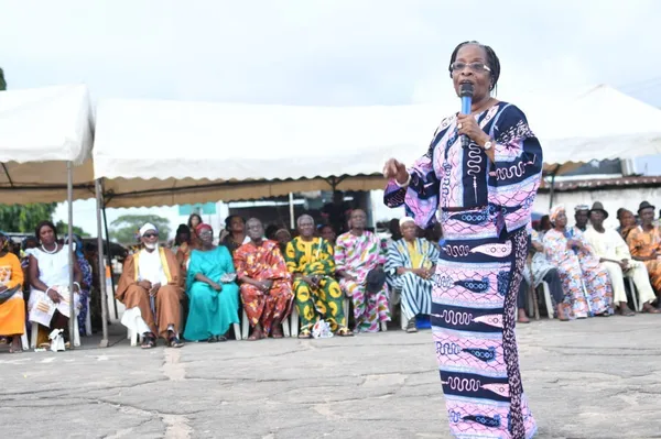Liste électorale: Koudou Jeannette, la sœur de Gbagbo à Adjamé, « un système du régime pouvoir pour écarter un candidat gênant pour 2025 »