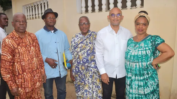 Municipales 2023: Michel Gbagbo reçoit le soutien de la communauté villageoise de Yopougon Santé