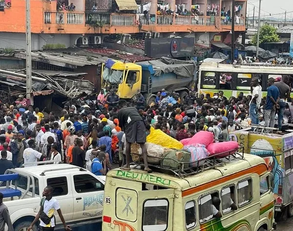 Grave accident au grand carrefour de Koumassi ce 2 août : un camion écrase 4 piétons