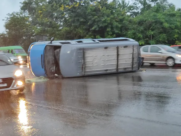 Accident sur le Pont Agban à Cocody ce vendredi : ralentissement important