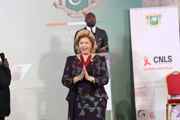 Côte d’Ivoire : Dominique Ouattara élevée au grade de Commandeur de l’ordre de la santé