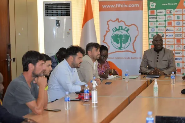 Côte d’Ivoire: des dirigeants de clubs espagnols à la FIF