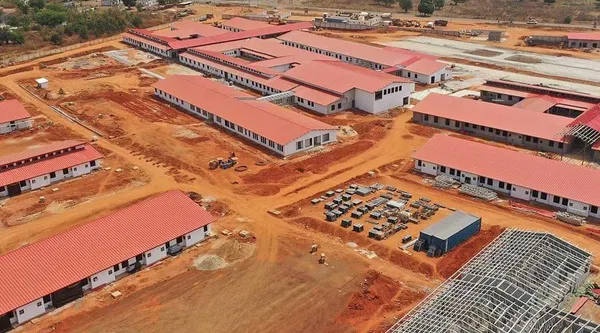 Nouveau CHR de Bouaké : les travaux sont achevés à 82%