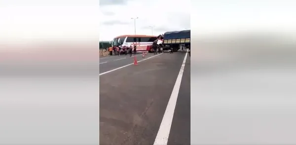 Grave accident de la route près de Bouaké ce mardi: collision entre 2 remorques et 2 cars UTB