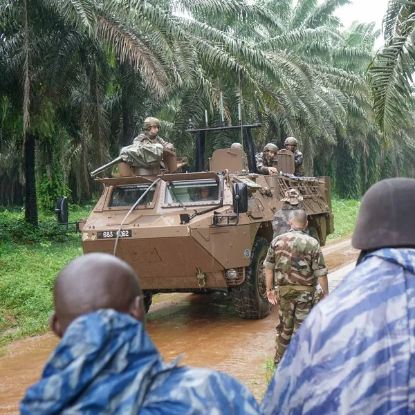 Exercice militaire entre les forces armées françaises et des gendarmes ivoiriens