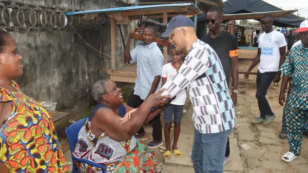 Mairie de Yopougon : Michel Gbagbo au contact des populations