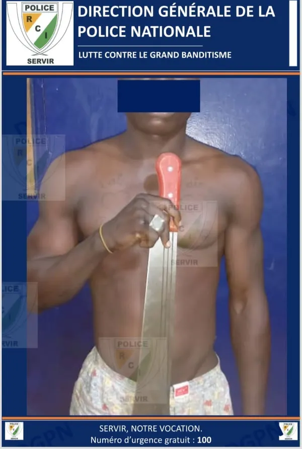 Yopougon : 5 individus arrêtés en possession de plusieurs machettes